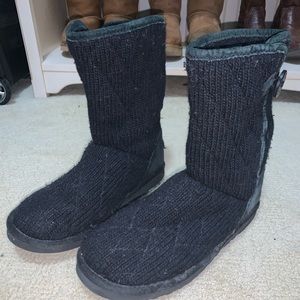 Knitted black Ugg boots!!